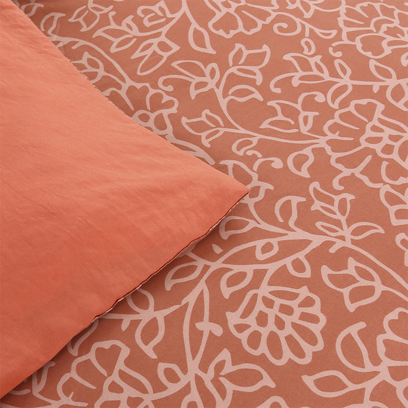 Soft washable microfiber bedding set