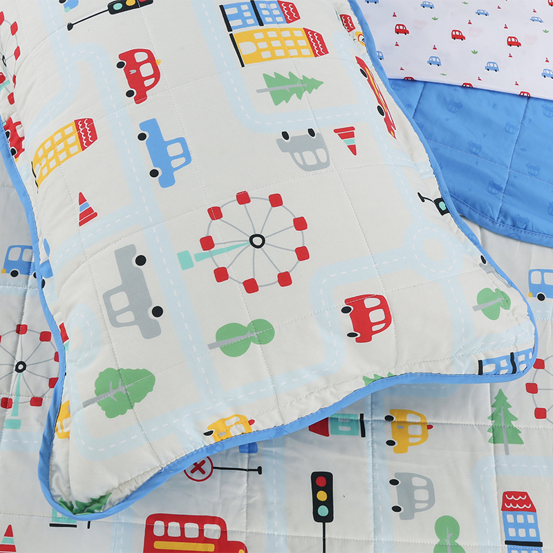 Boys cartoon comforter