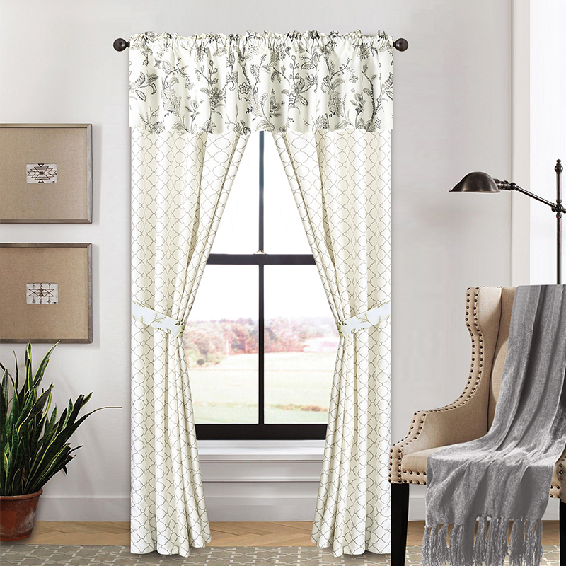 Silver print blackout curtain